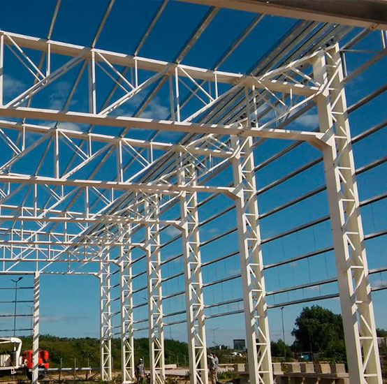 Galpones y naves industriales 4