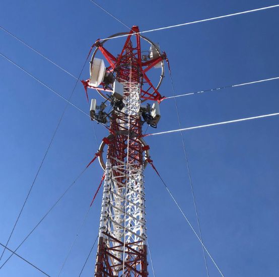 Mástiles arriostrados 5